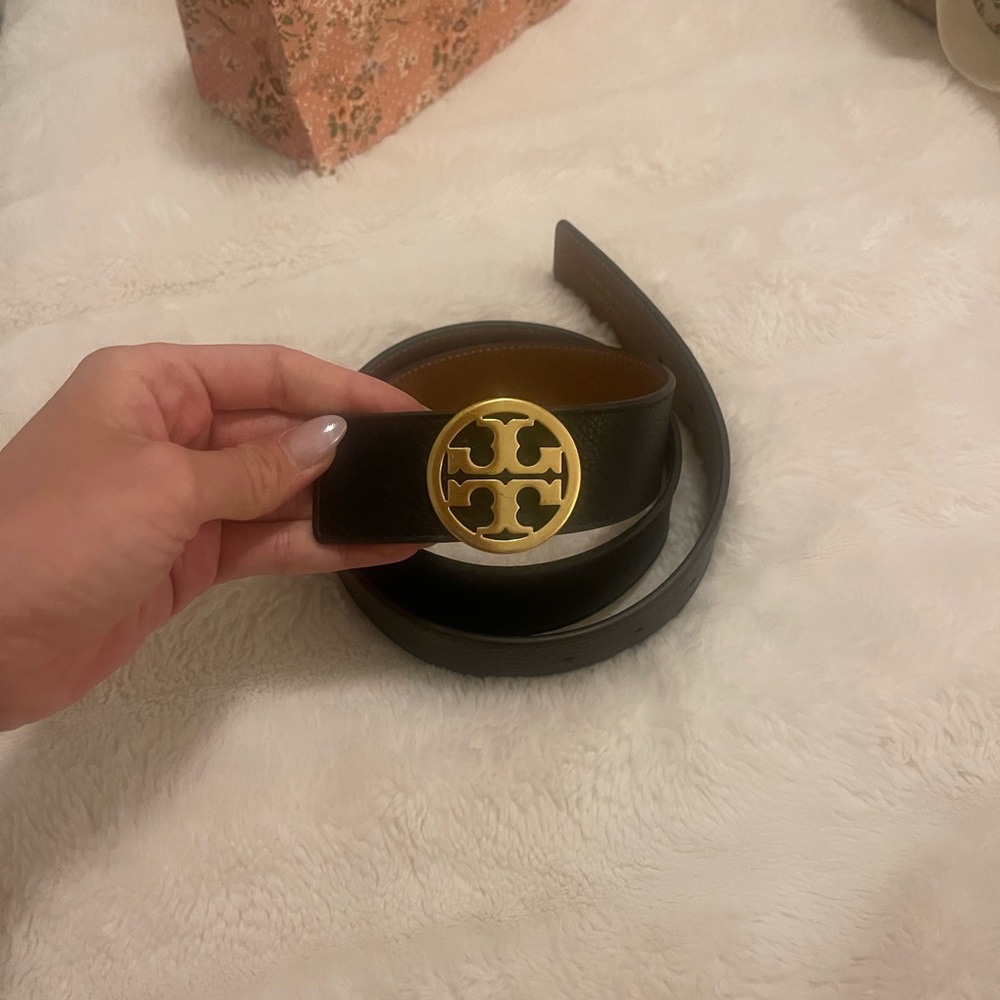 tory burch reversible brown and black belt never worn!sz medium